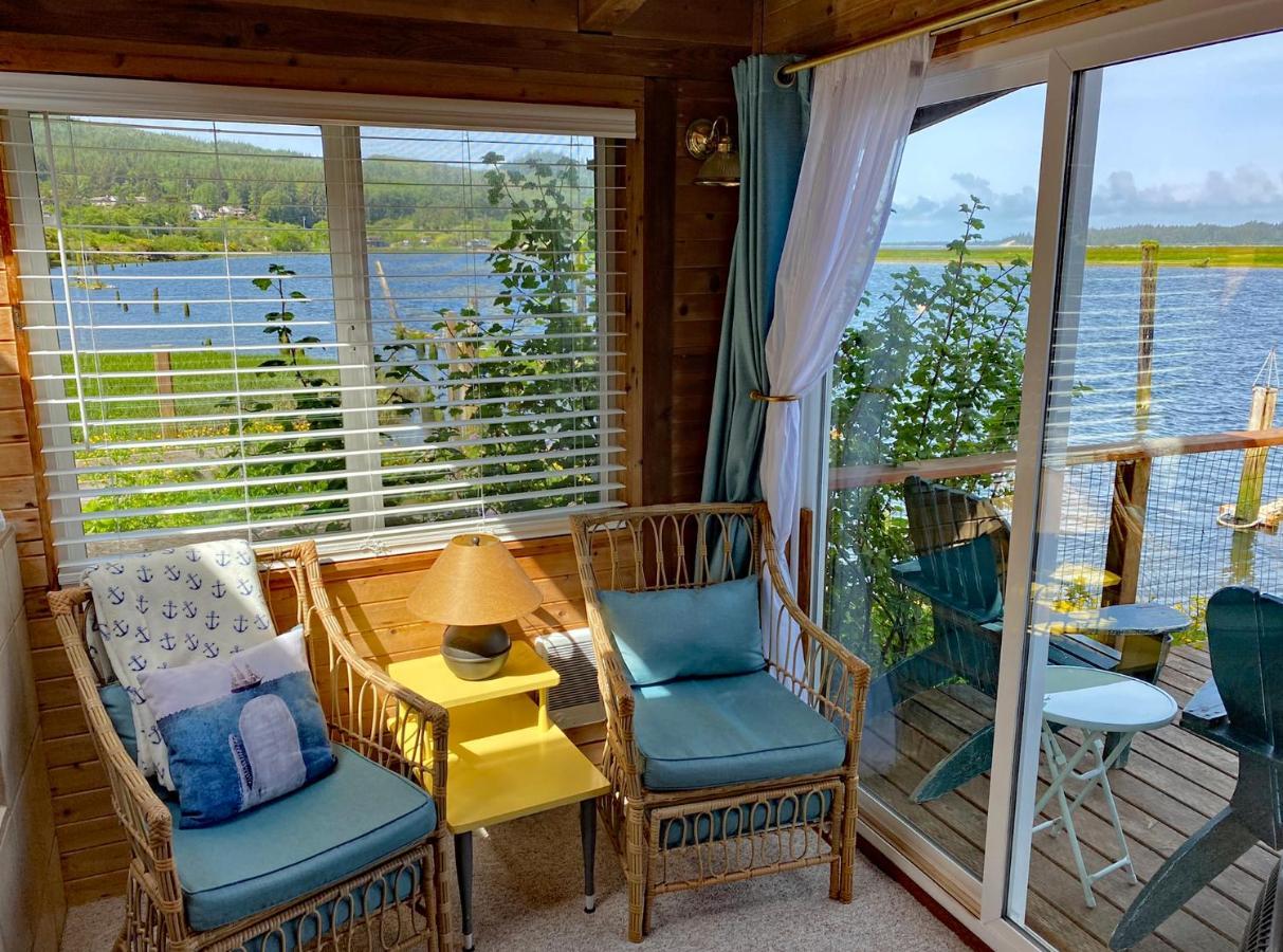 Wheeler On The Bay Lodge And Marina Exterior foto